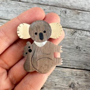Vintage Jewelry Handcrafted Koala And Baby Brooch Pin